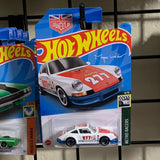 Hot Wheels - 2023 Retro Racers 9/10 '71 Porsche 911 126/250 (BBHKH06)